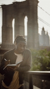 📖 Slide 5 – Create Valuable Content